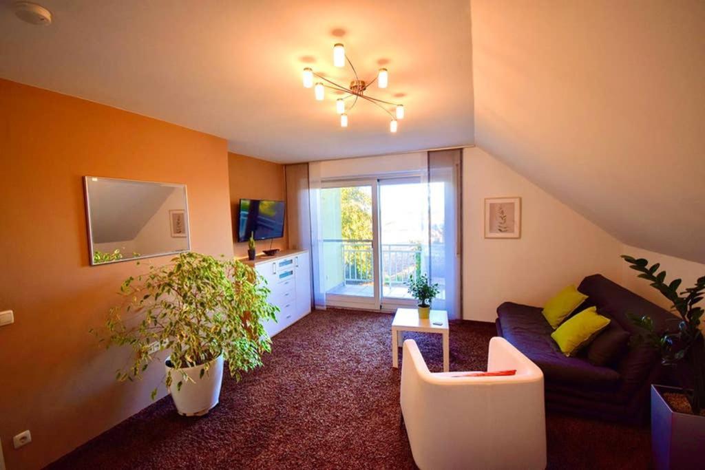 Ferienwohnung Ingrid Markt Erlbach Экстерьер фото